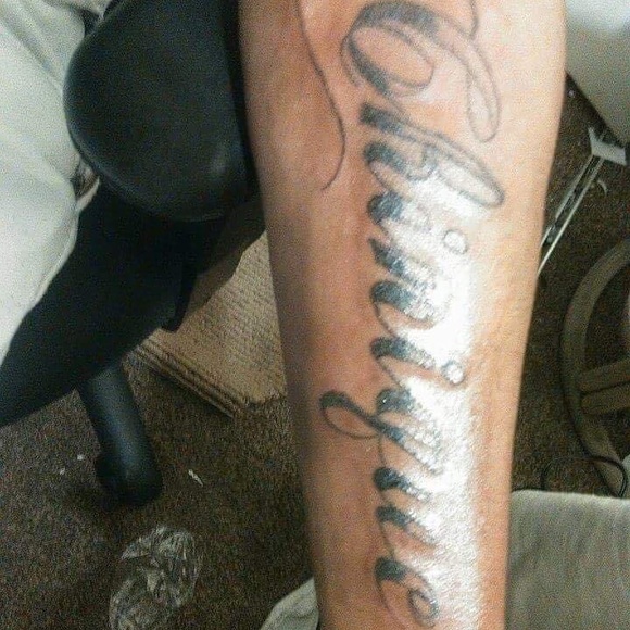 Tattoos - Picture 16 of 16